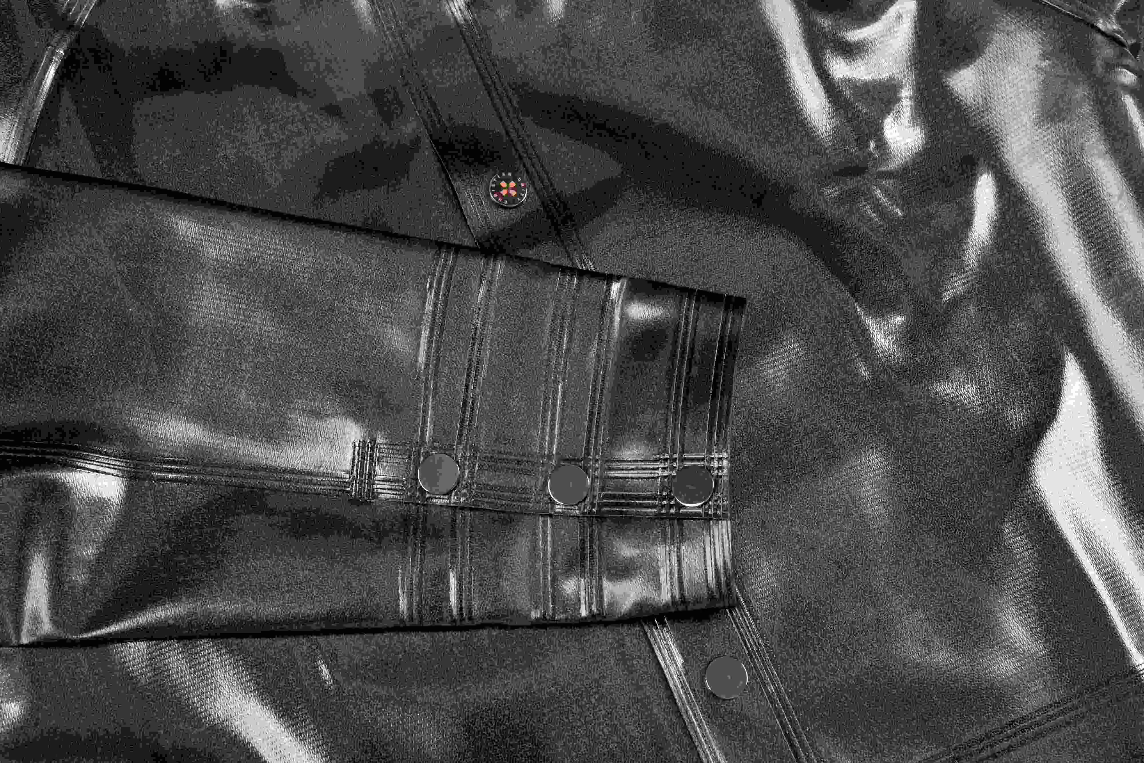 BLACK WATERPROOF RAINCOAT