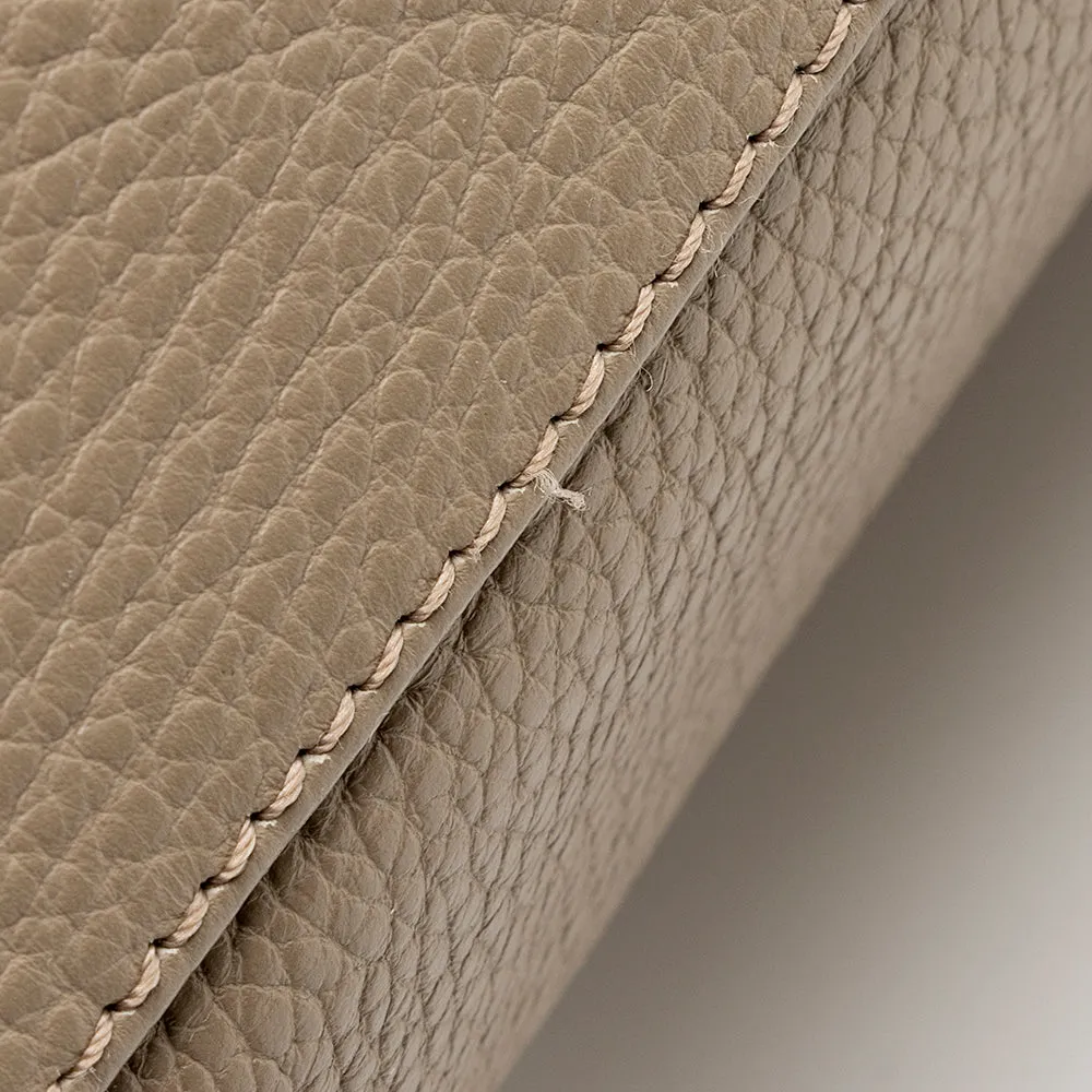 Burberry Leather Horn Toggle Tote (SHF-20525)