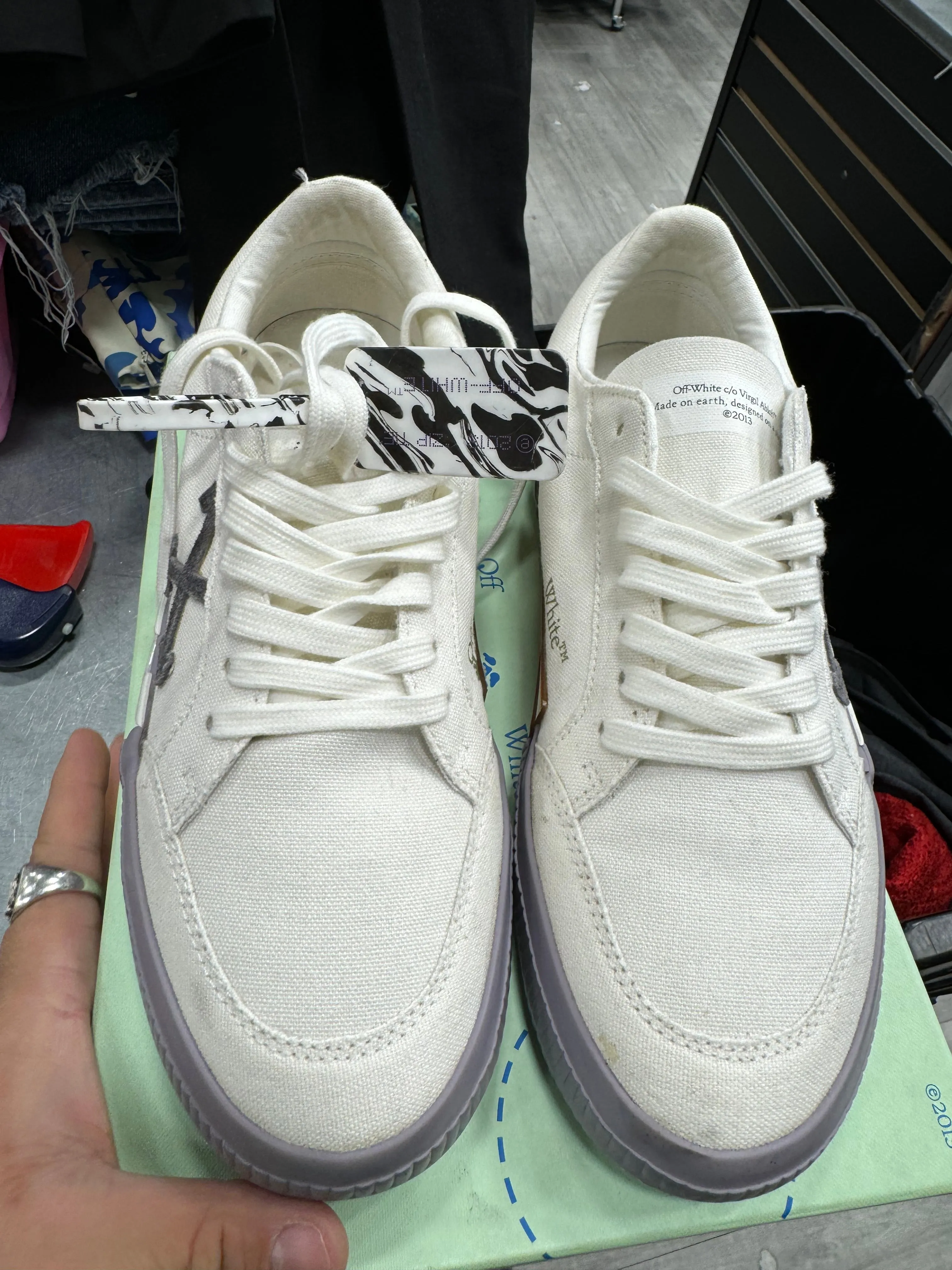 Off White Size 8.5